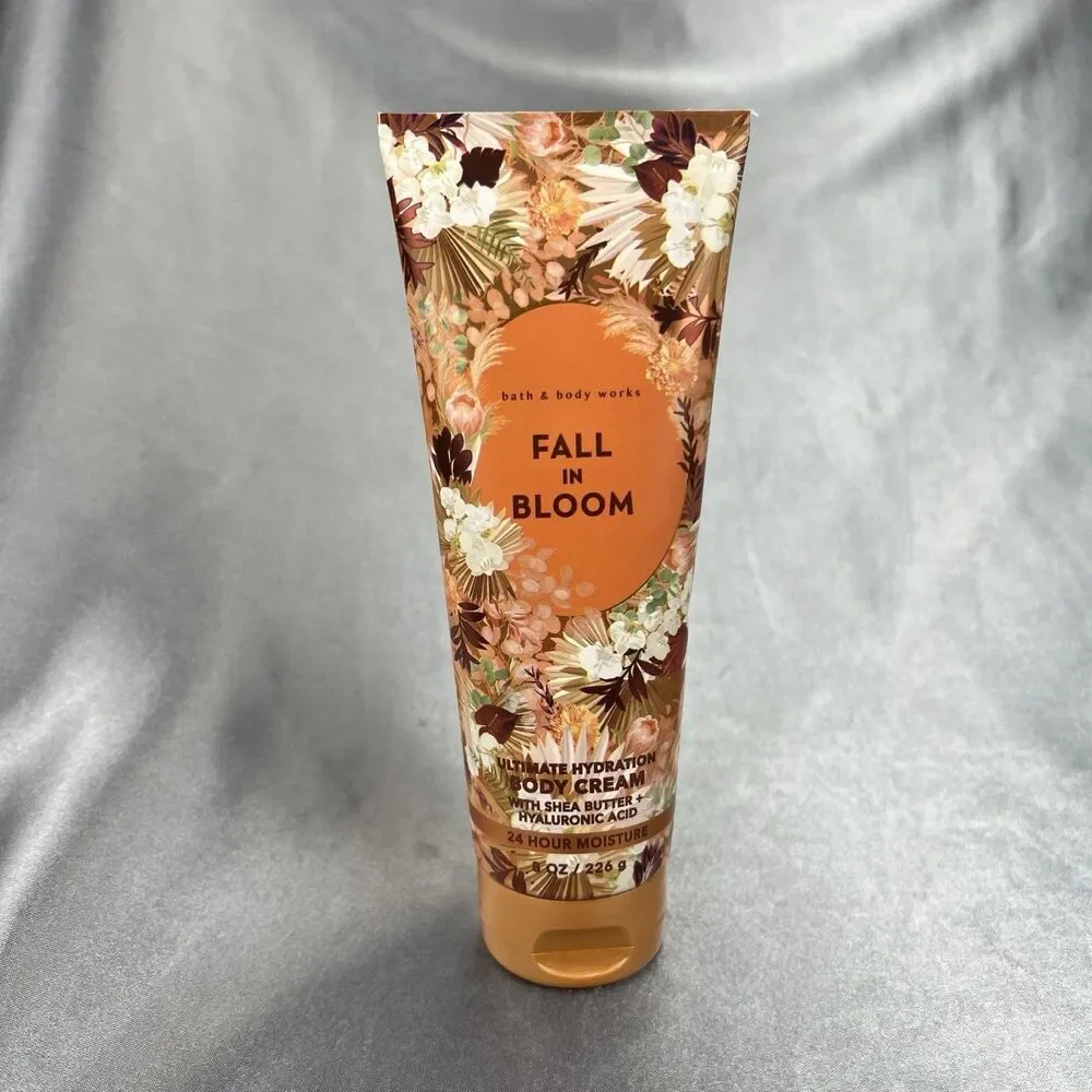 Bath & Body Works - Fall in Bloom - Ultimate Hydration 8oz Body Cream Hyaluronic